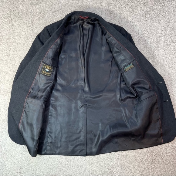 Hart, Schaffner & Marx Suit Jacket Size and Museum of Art Tie - Picture 4 of 15